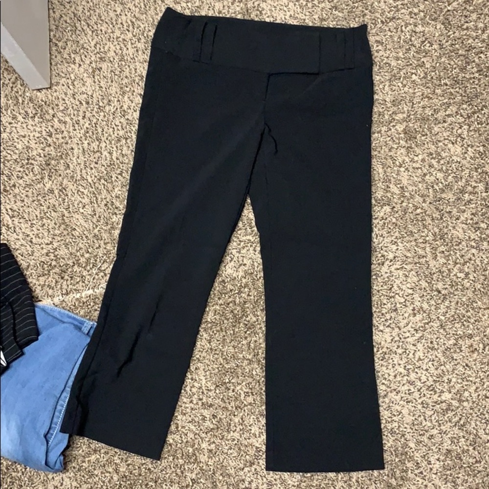 Black Capri dress pants - Picture 2 of 3